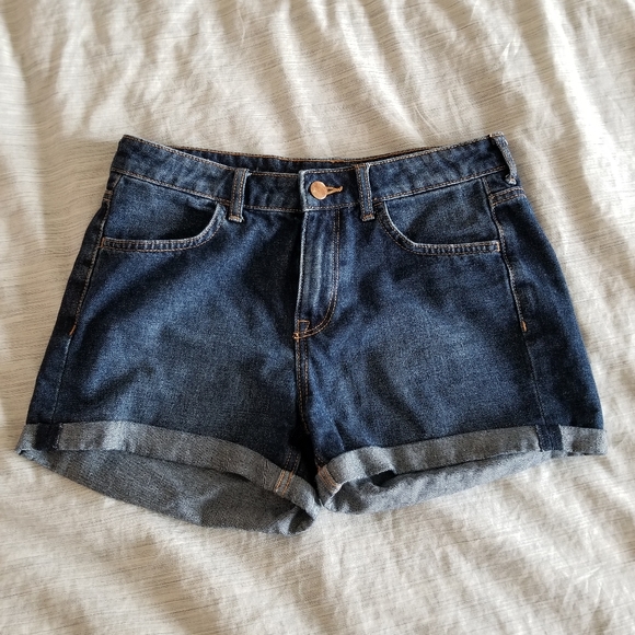 Denim shorts - Picture 1 of 4